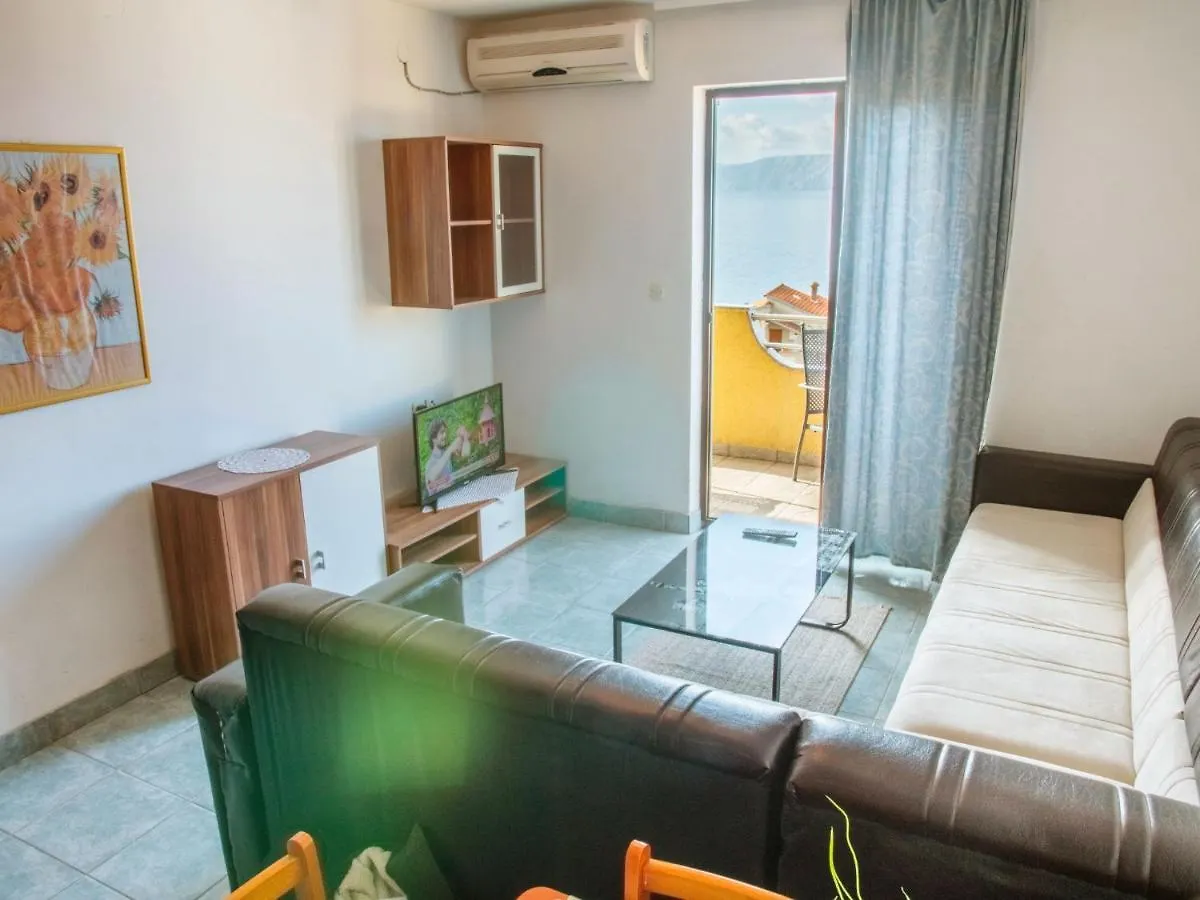 Apartment Stana-2 By Interhome 诺维·维诺多尔斯基